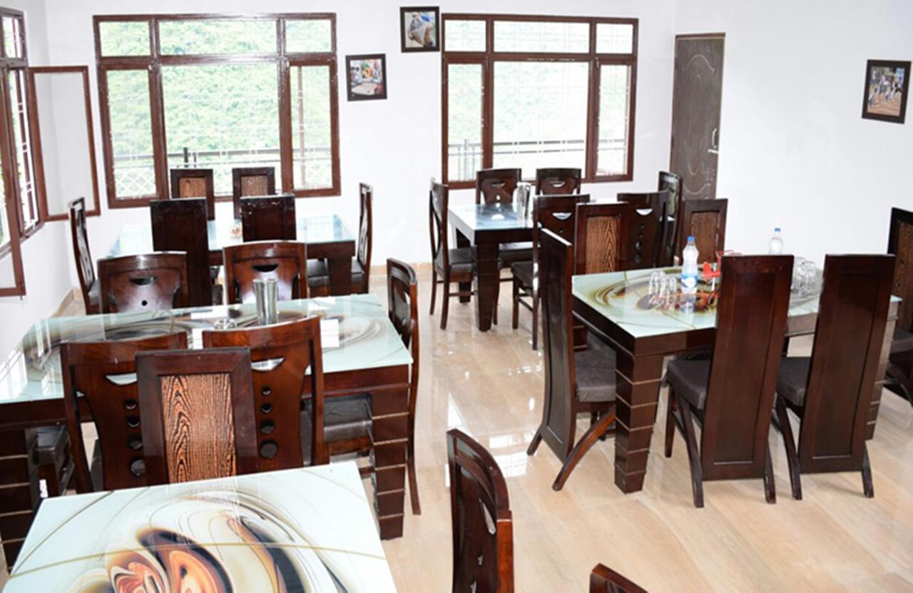 V Resorts Brv Resort Mussoorie Buitenkant foto