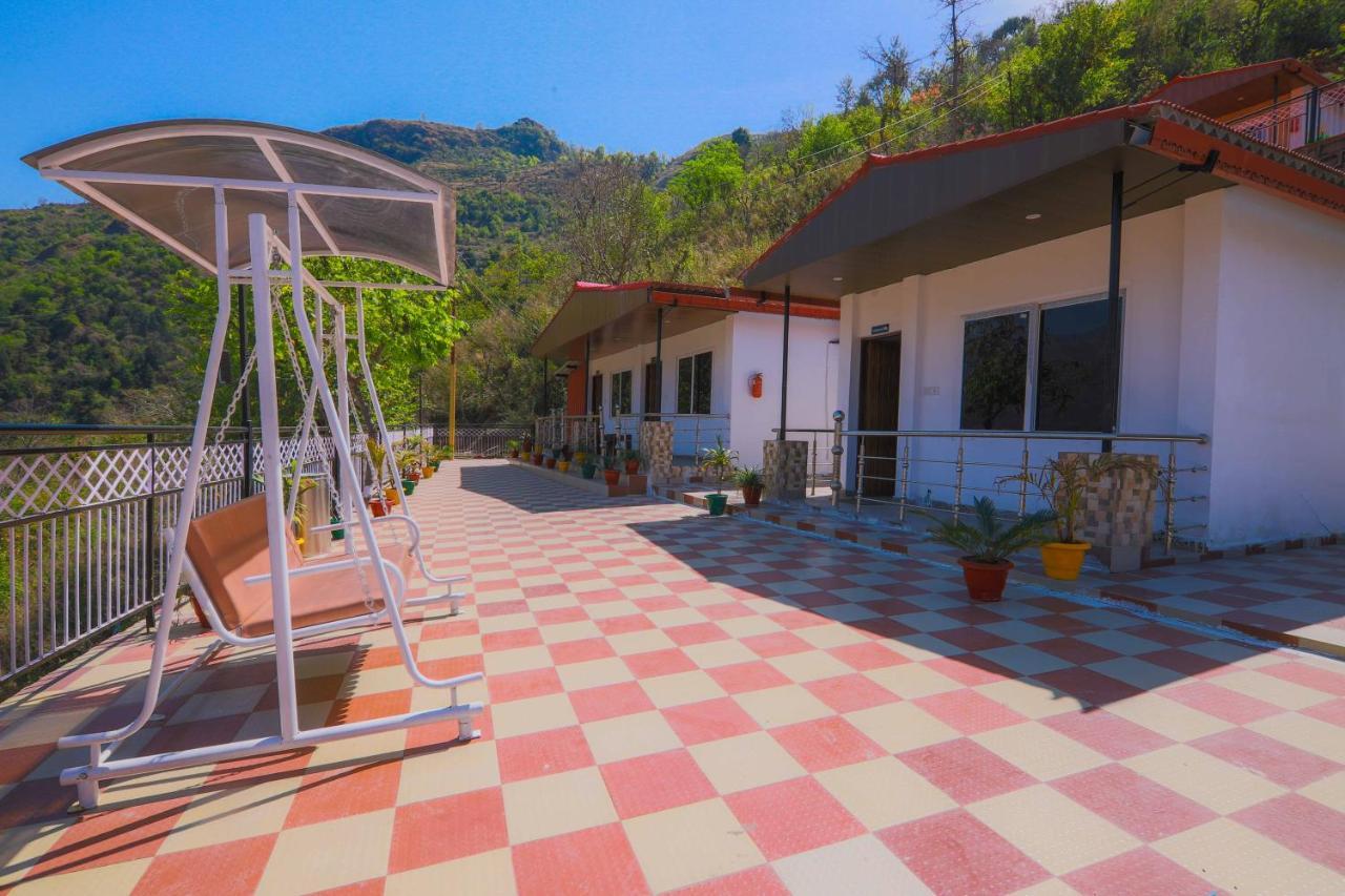V Resorts Brv Resort Mussoorie Buitenkant foto