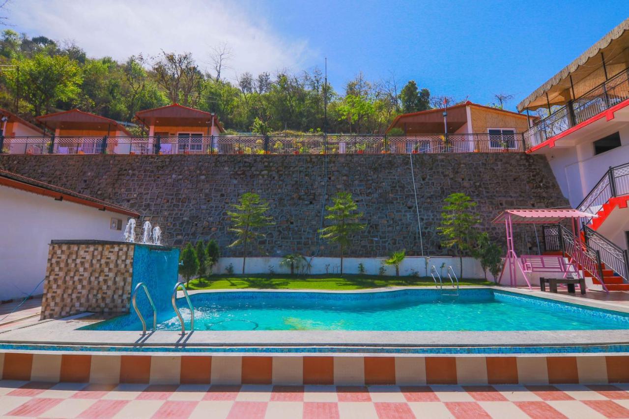 V Resorts Brv Resort Mussoorie Buitenkant foto