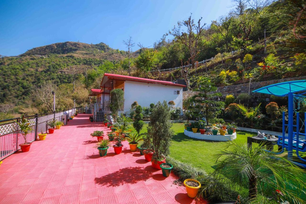 V Resorts Brv Resort Mussoorie Buitenkant foto